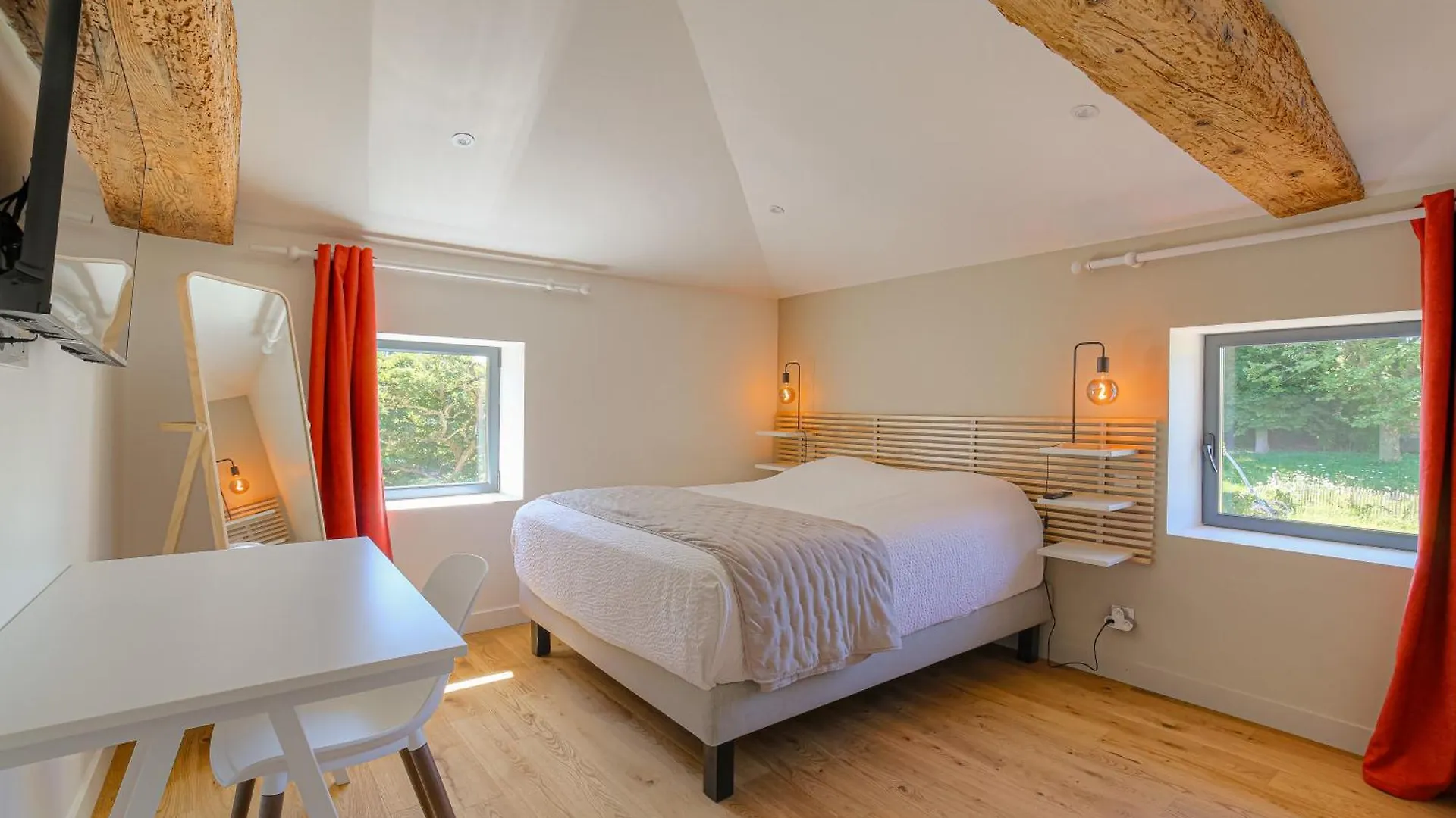 Chambre Comfort - Ancien Cuvage Des Pierres Doree Denice Bed & Breakfast