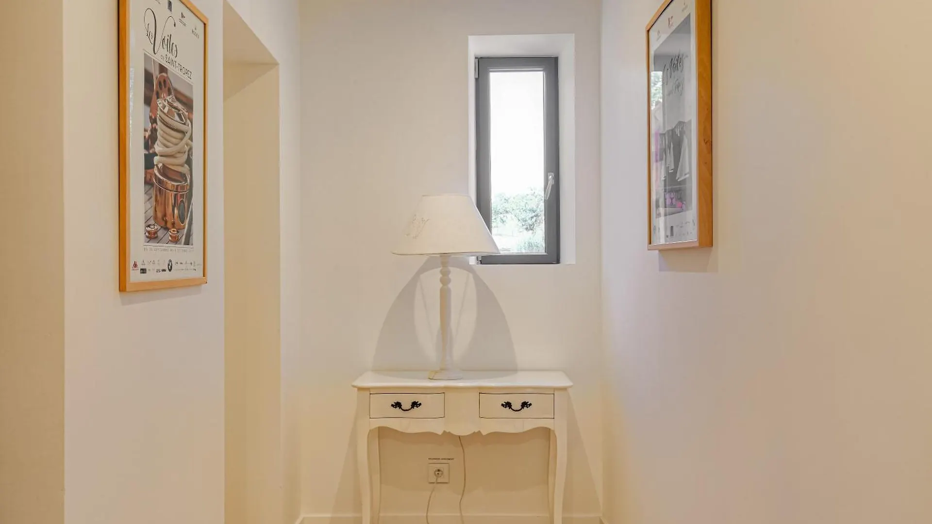 Bed & Breakfast Chambre Comfort - Ancien Cuvage Des Pierres Doree Denice